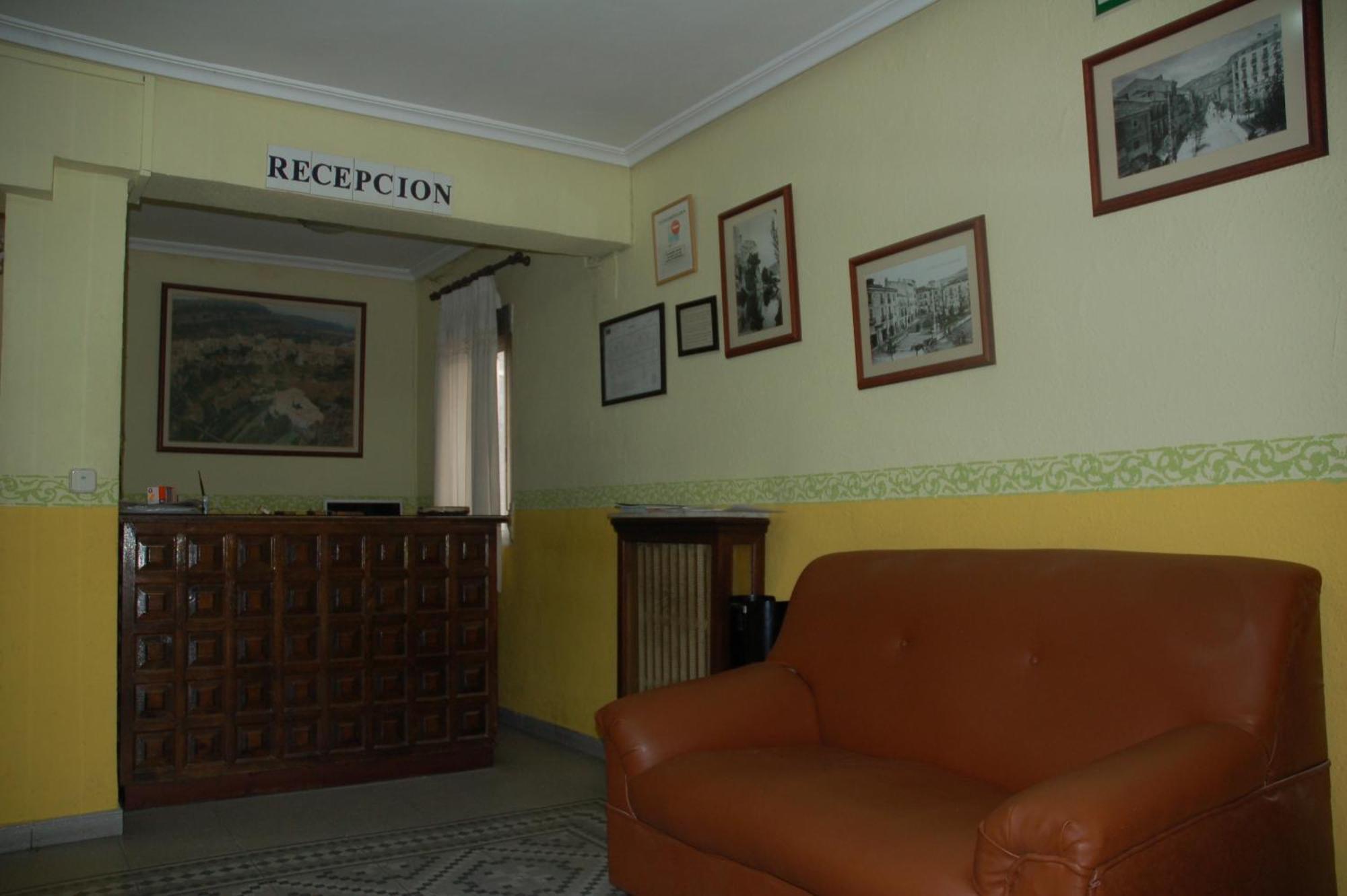 Hostal Residencia Castilla Cuenca  Buitenkant foto