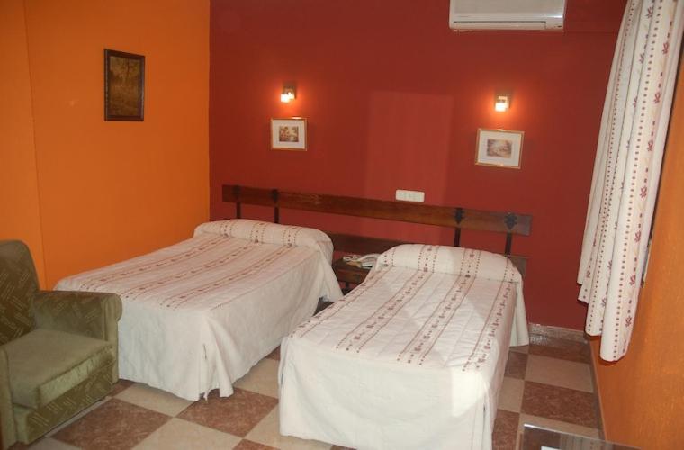 Hostal Residencia Castilla Cuenca  Buitenkant foto